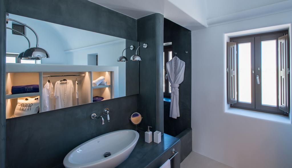 Azar Luxury & * Imerovigli (Santorini)