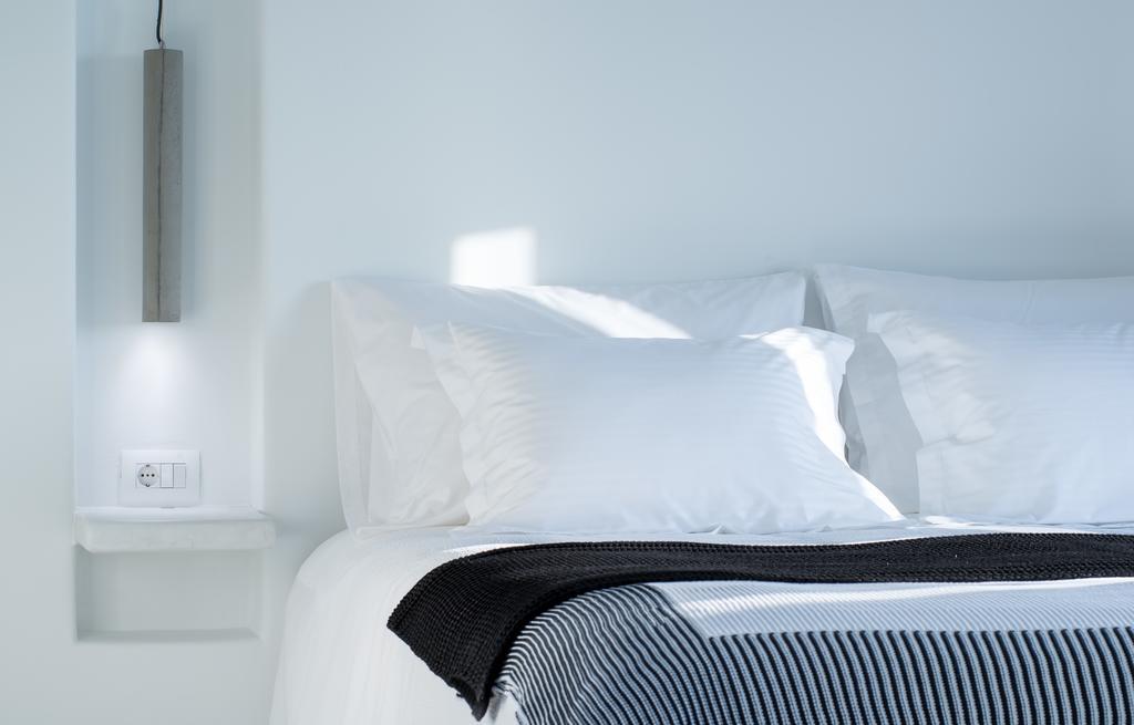Azar Luxury Villas &