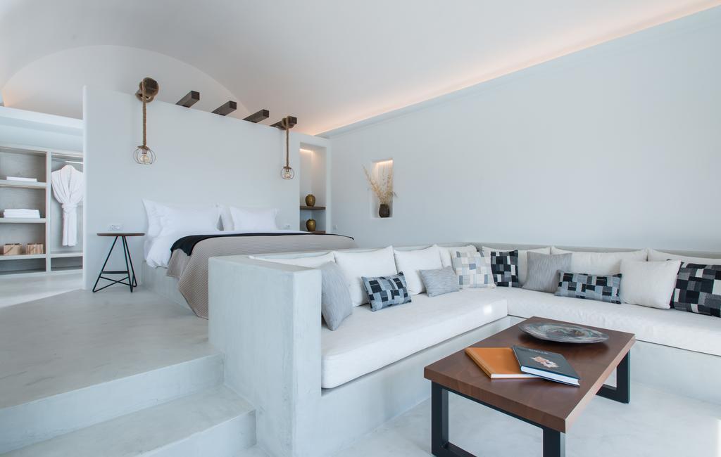 Azar Luxury &