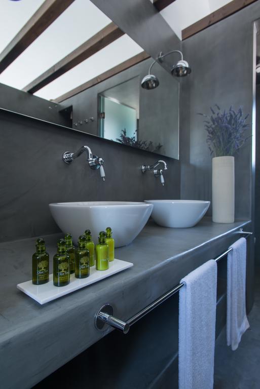 Azar Luxury & Villa Imerovigli (Santorini)