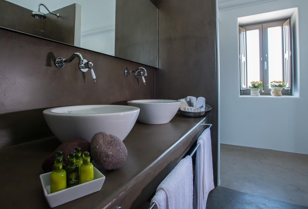 Villa Azar Luxury Villas & *