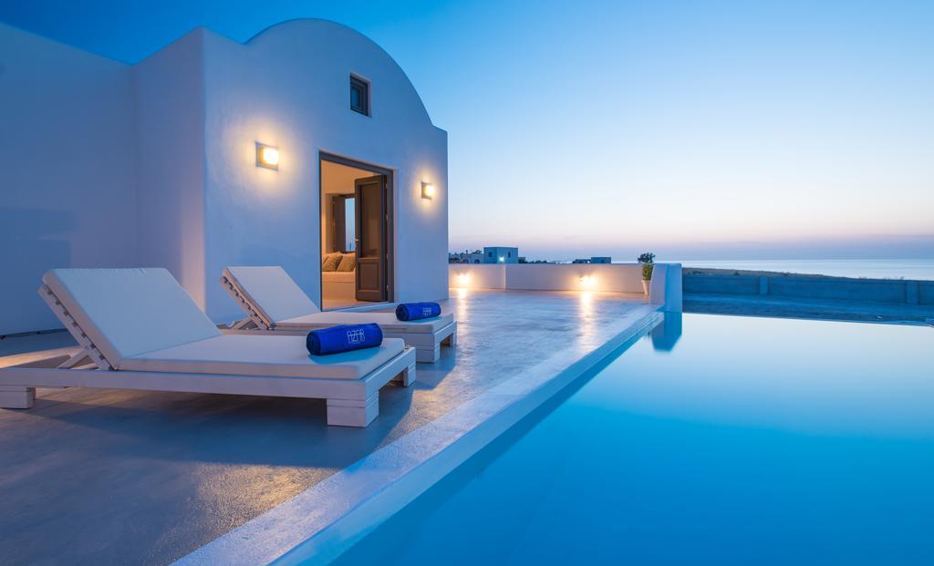 Villa Azar Luxury Villas & Imerovigli (Santorini)